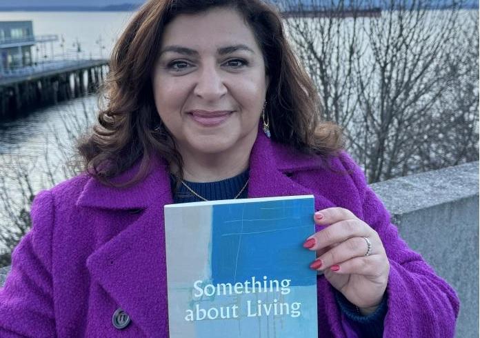 الشاعرة لينا تفاحة